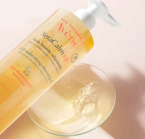 XeraCalm A.D Lipid-Replenishing Cleansing Oil